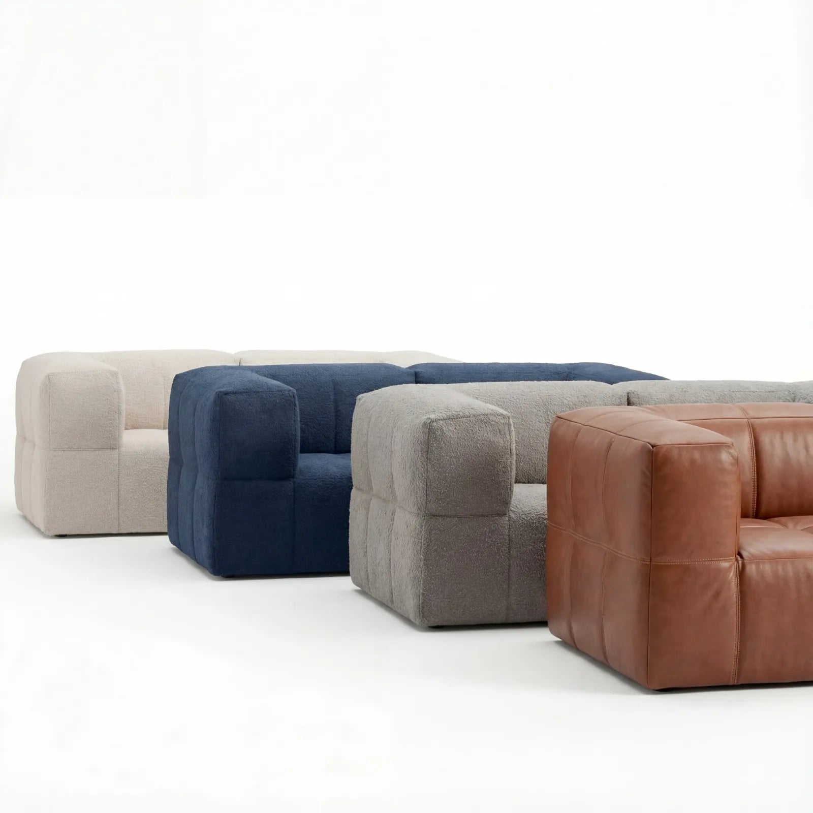 Sofá na Caixa modular 4 lugares em Boucle com 1 chaise - Linho