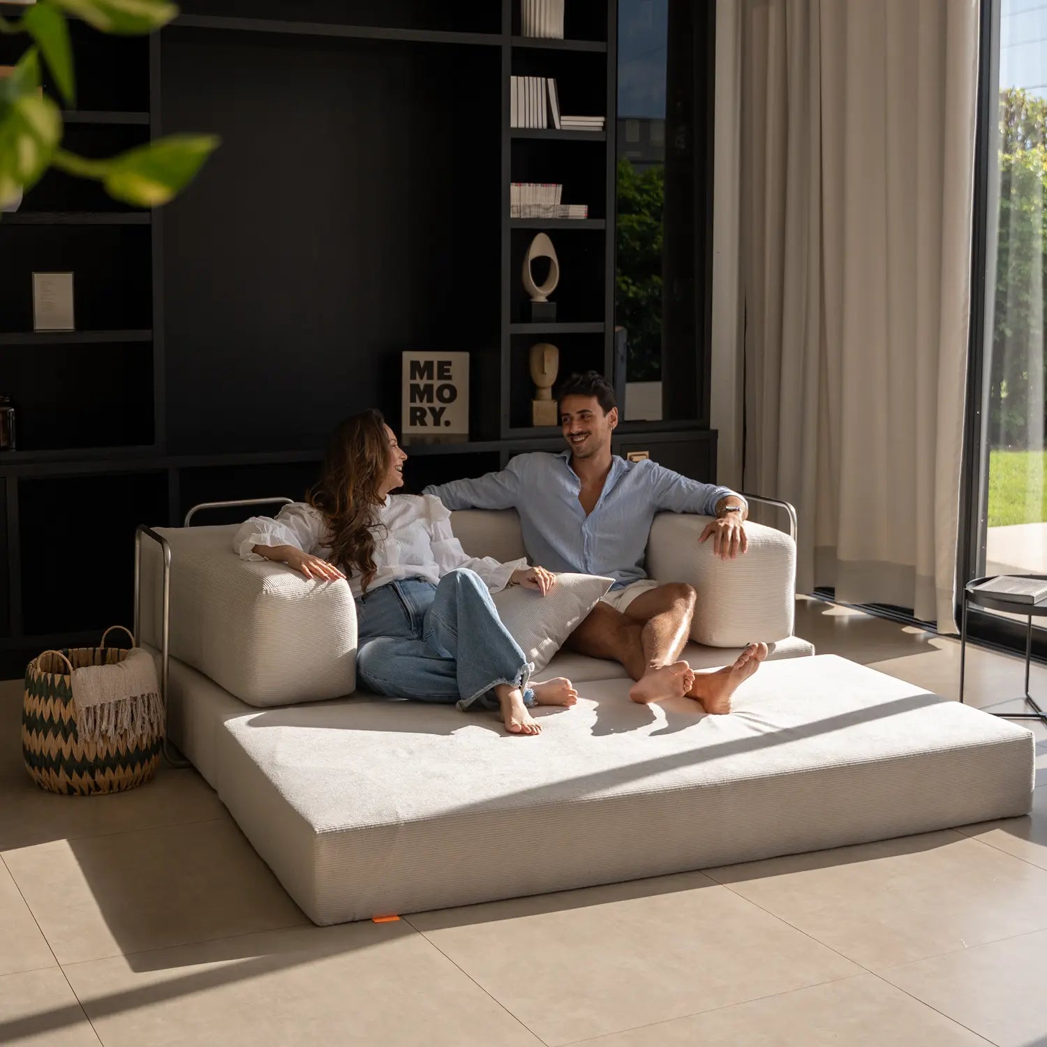 Sofá Cama Bloom Tecido Boucle Cinza - Sofá na Caixa