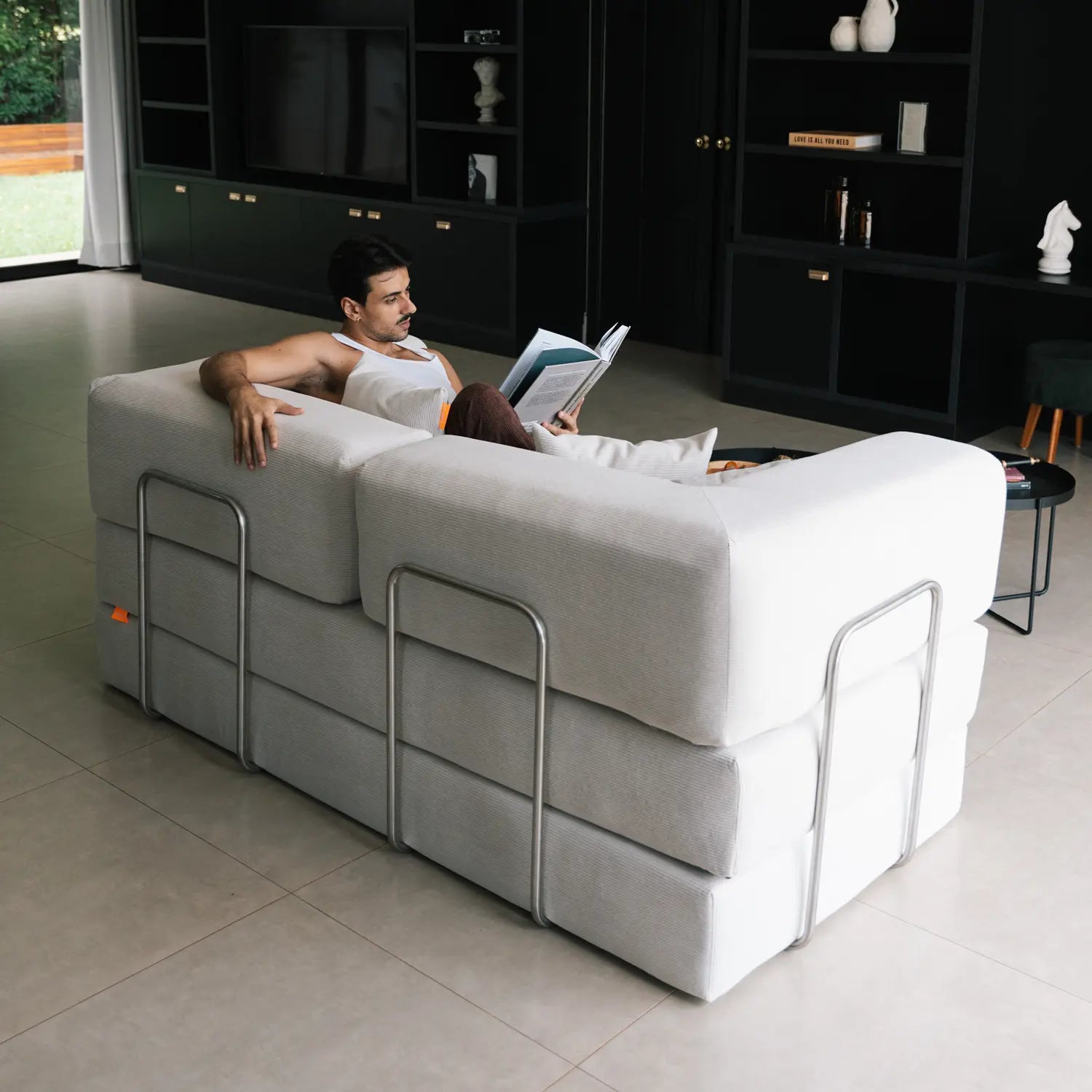 Sofá Cama Bloom - Sofá na Caixa + Poltrona Bloom Tecido Boucle Cinza