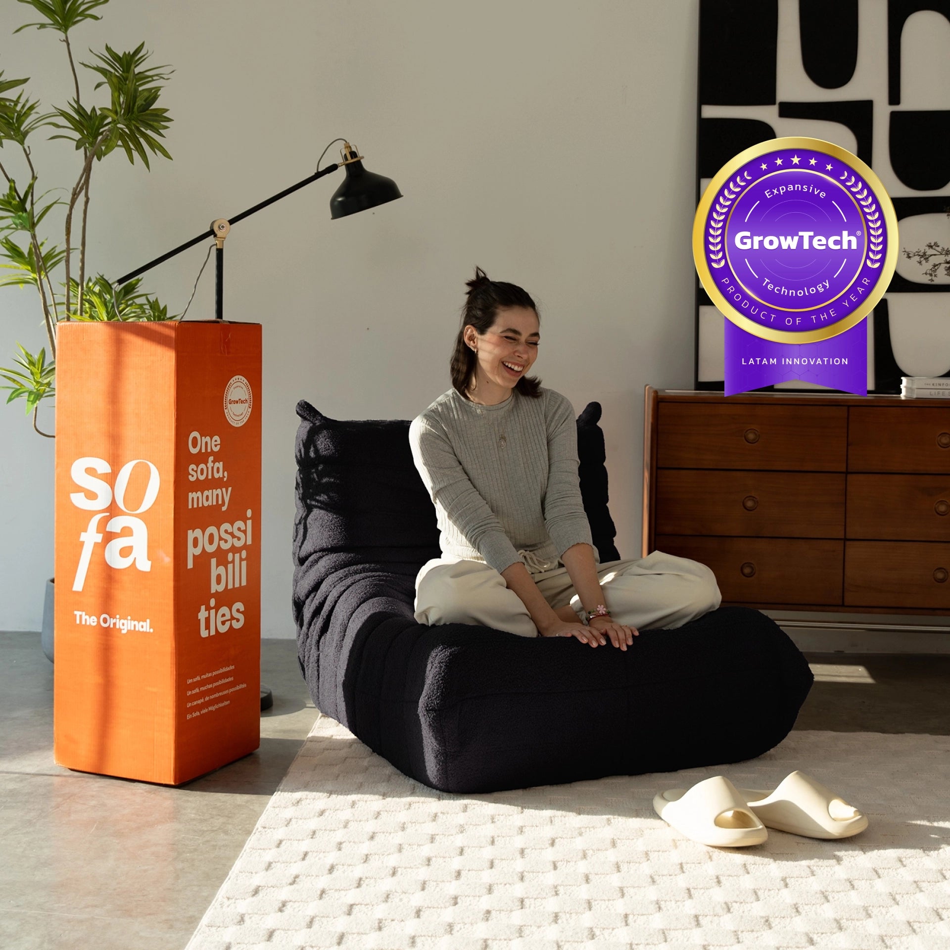 Poltrona Design 1973 Preto 1 unidade Sofá na Caixa