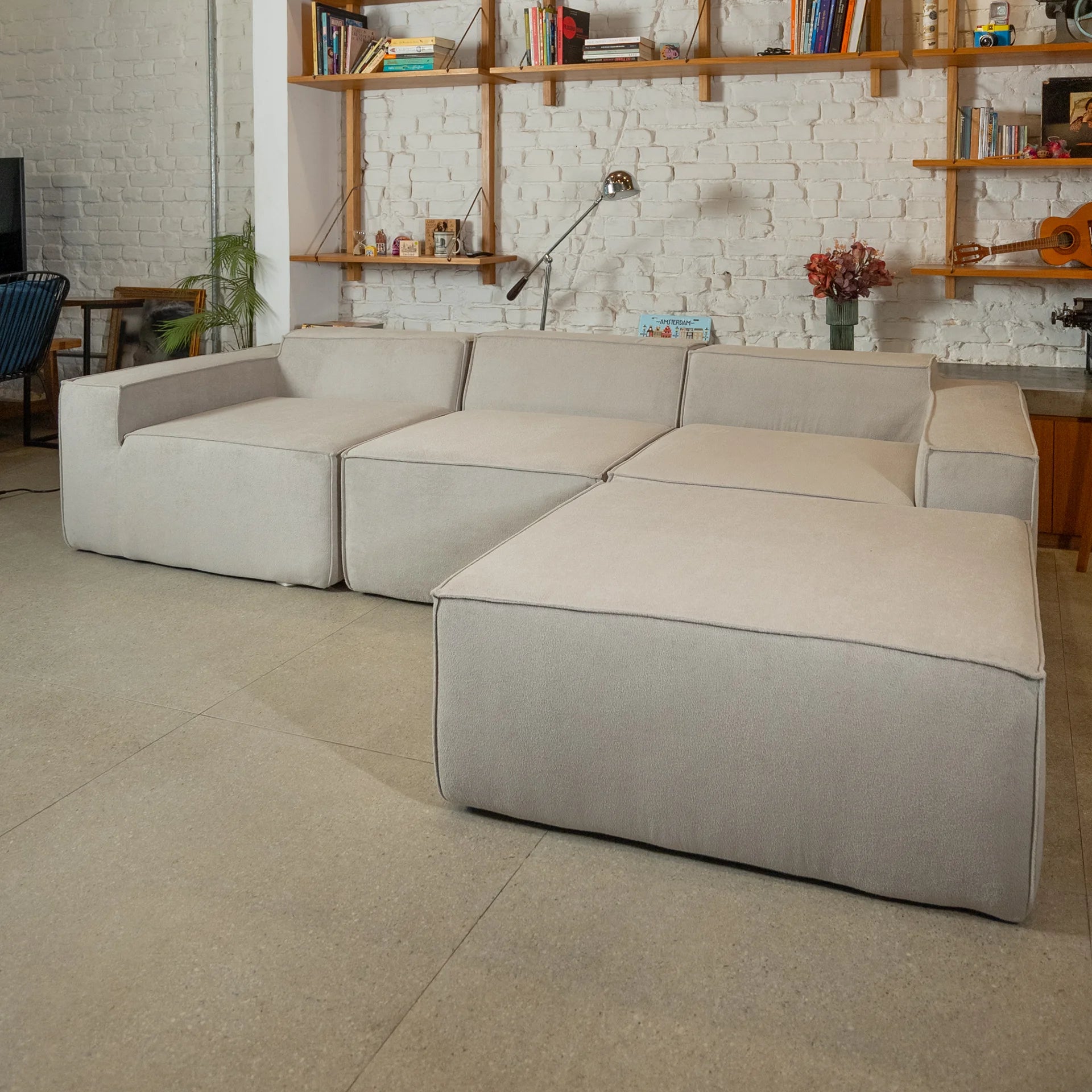 Sofá Modular Pelion 3 Lugares com 1 Chaise - Cinza