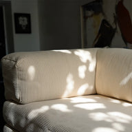 Sofá Cama Bloom - Sofá na Caixa + Apoio de Pé Bloom Tecido Boucle Linho Grátis · em tecido linho · vista 6