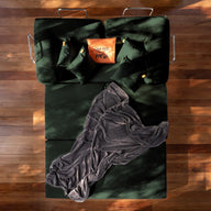 Sofá Cama Bloom - Sofá na Caixa + Apoio de Pé Bloom Tecido Boucle Verde Musgo · detalhe na cor verde · vista 4
