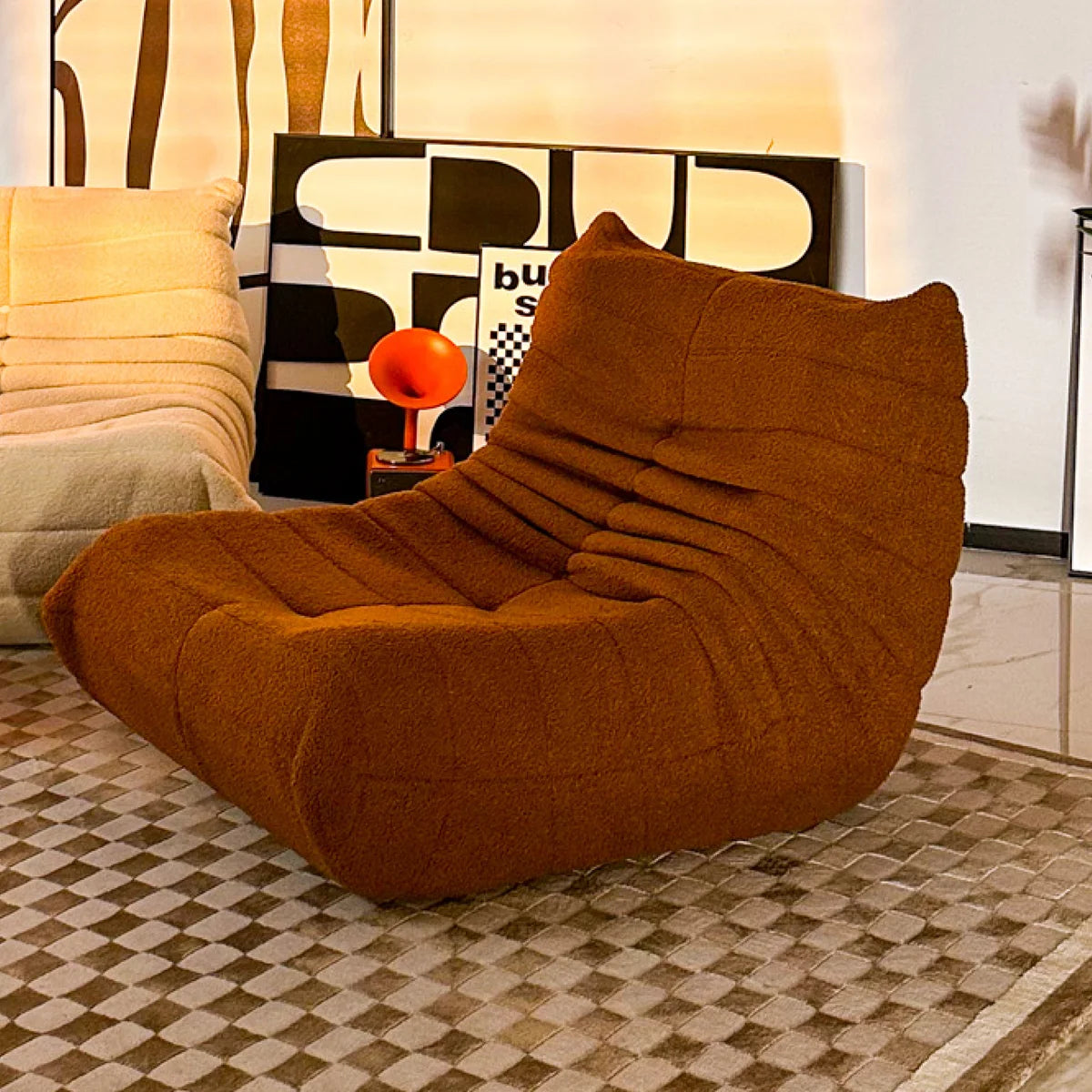 Poltrona Design 1973 Laranja 1 unidade Sofá na Caixa · vista 7