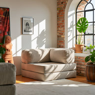 Sofá Cama Bloom - Sofá na Caixa + Poltrona Bloom Tecido Boucle Laranja · em tecido linho · vista 2