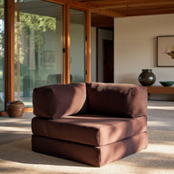 Sofá Cama Bloom - Sofá na Caixa + Poltrona Bloom Tecido Boucle Marrom · detalhe na cor marrom · vista 11