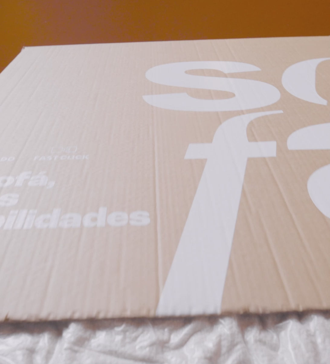 Sofá na Caixa modular 4 lugares em Boucle com 1 chaise - Linho