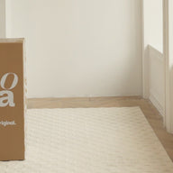 Kit Poltrona Design 1973 + Apoio para pés - Courino