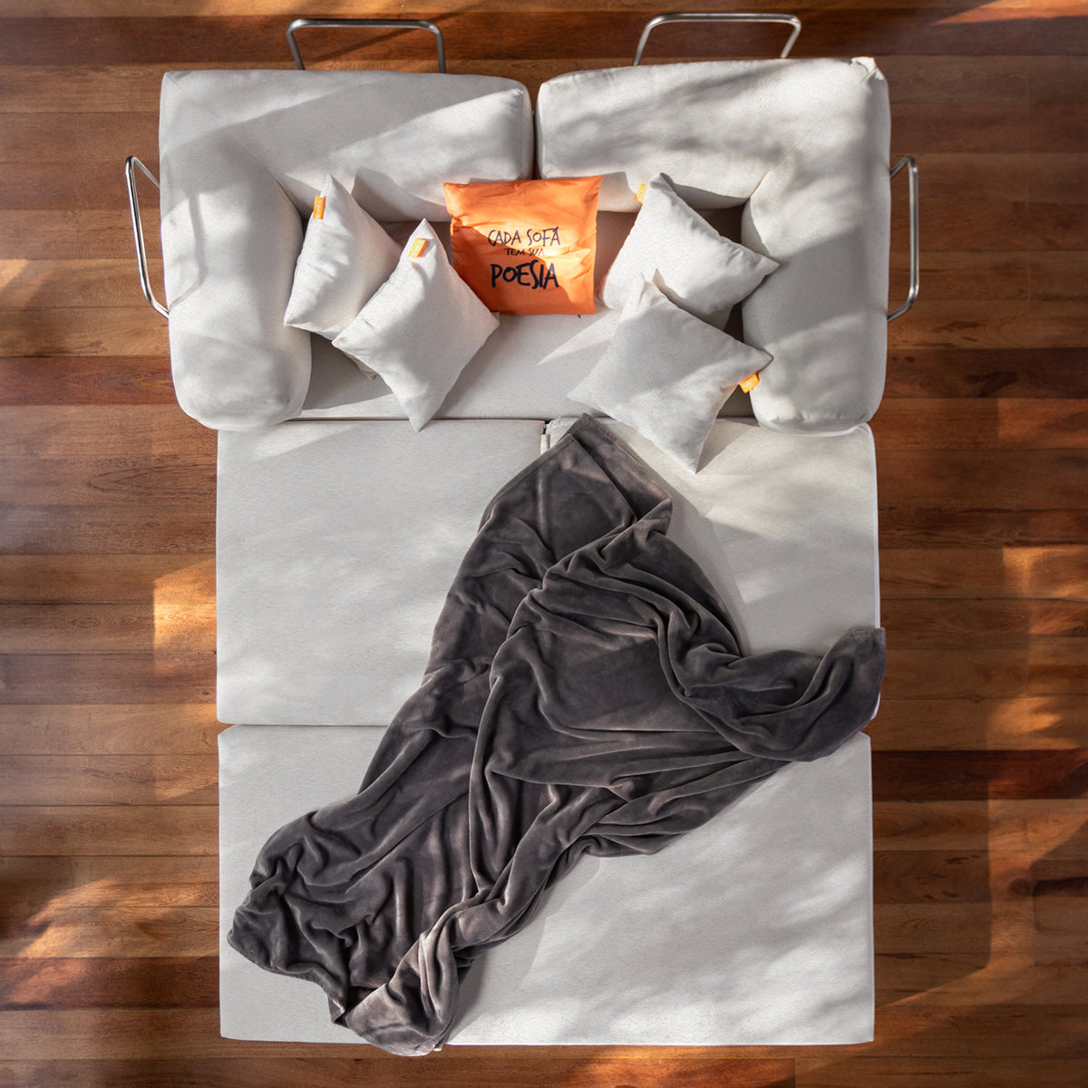 Chaise / Apoio de pé Sofá Cama Bloom Tecido Boucle Laranja · em ambiente decorado · vista 4