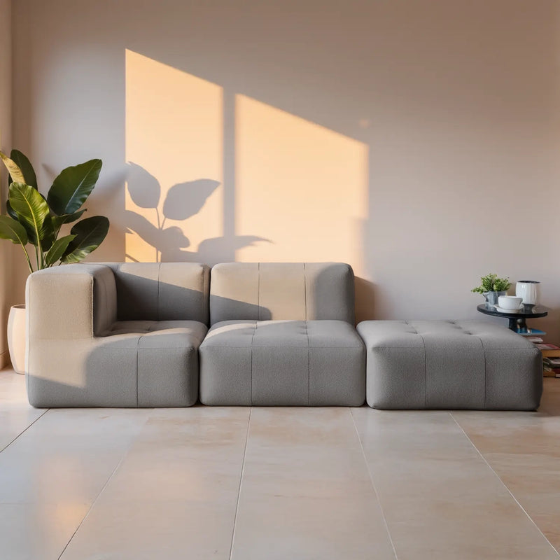 Sofá na Caixa modular 4 lugares em Boucle com 1 chaise - Cinza · em tecido linho