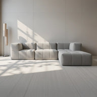 Sofá na Caixa modular 4 lugares em Boucle com 1 chaise - Cinza · detalhe na cor cinza · vista 7